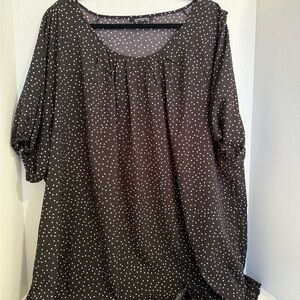 BloomChic Black Scoop Neck Polka Dot Tunic